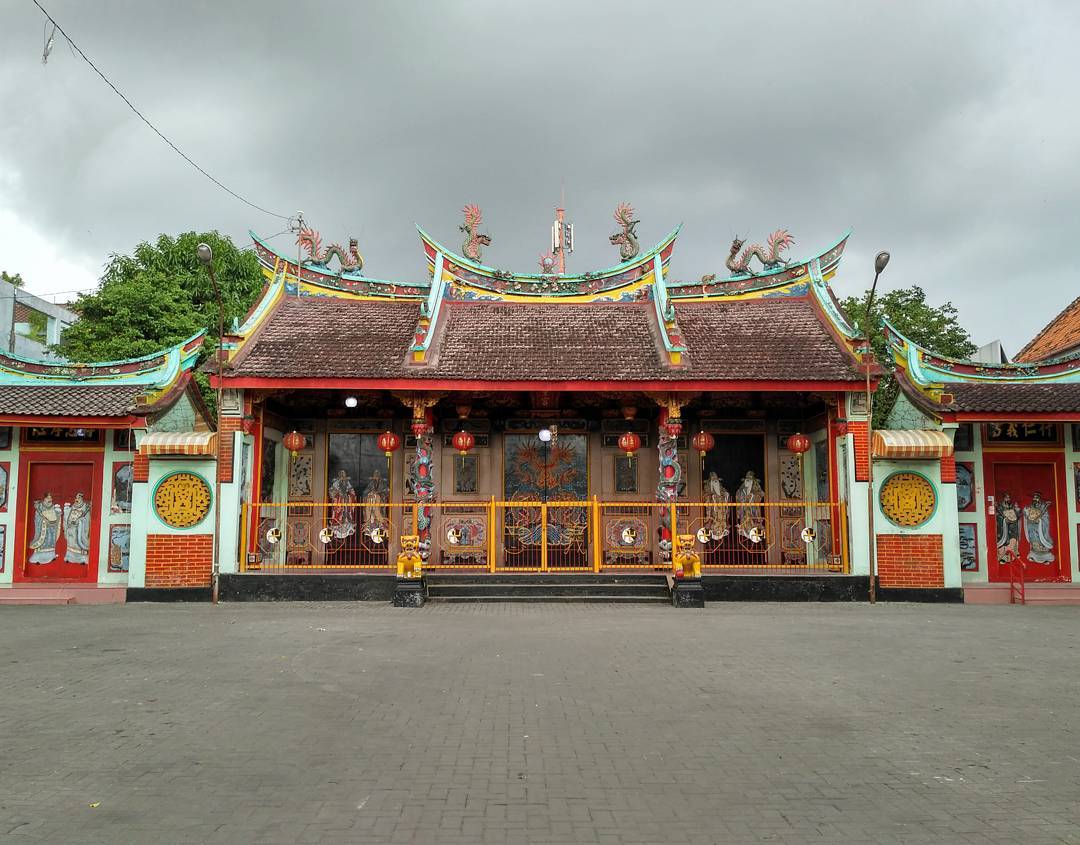 Klenteng Poncowinatan Tugu Wisata