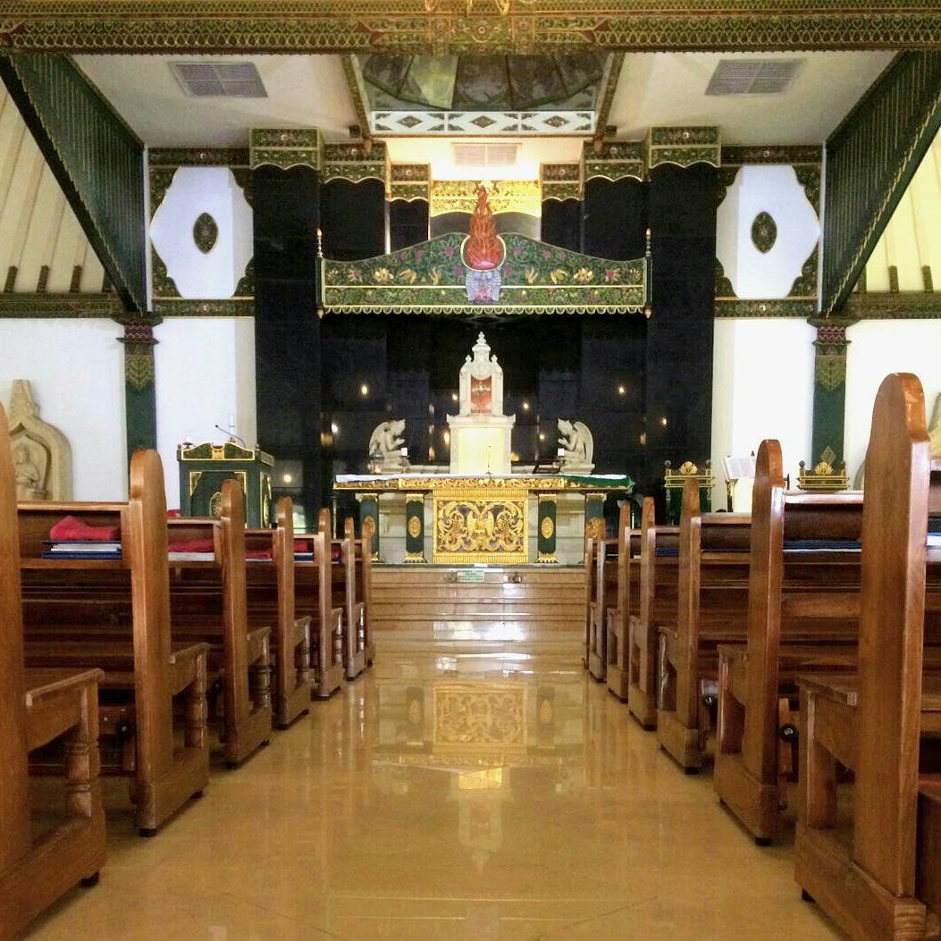 Gereja Hati Kudus Yesus Ganjuran Tugu Wisata