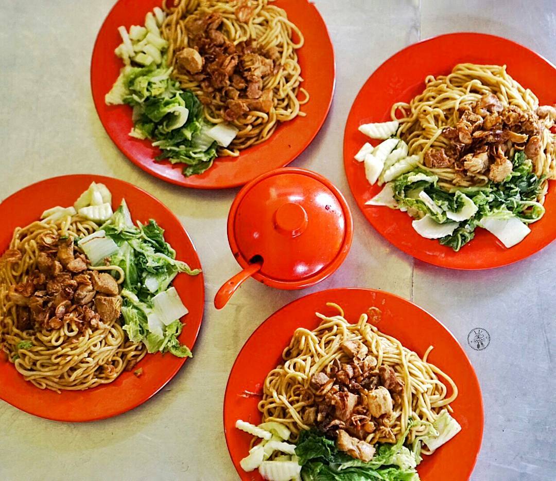 Mie Ayam Goreng Mekaton Tugu Wisata