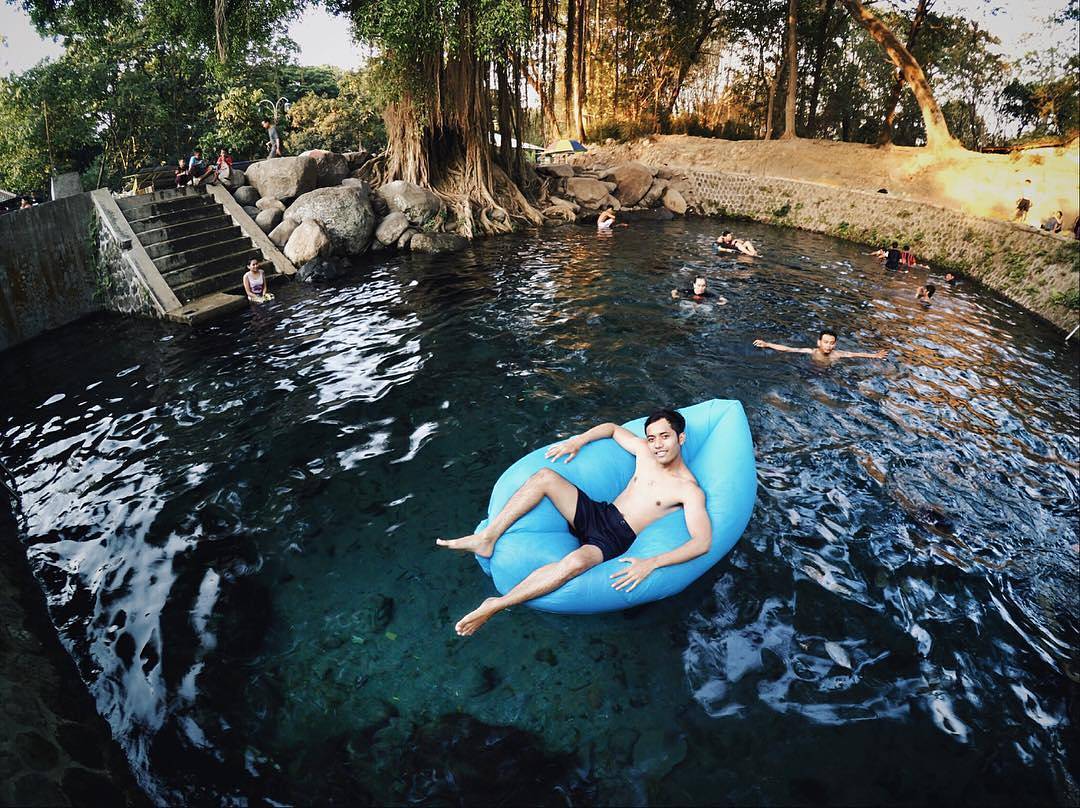 Umbul Sigedang Klaten Tugu Wisata