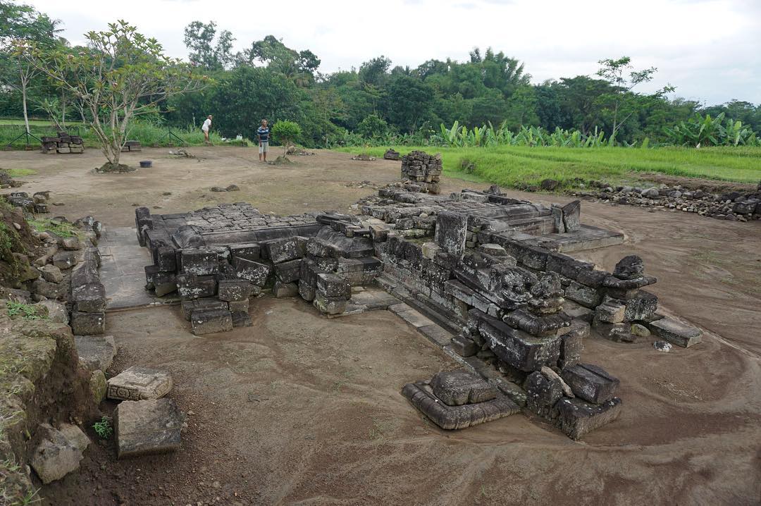 Candi Karangnongko Tugu Wisata