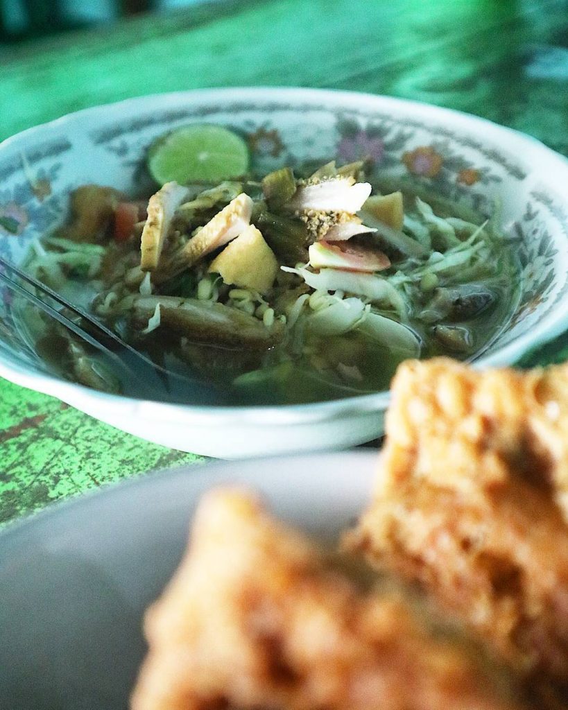 Soto Pak Nanto Tugu Wisata