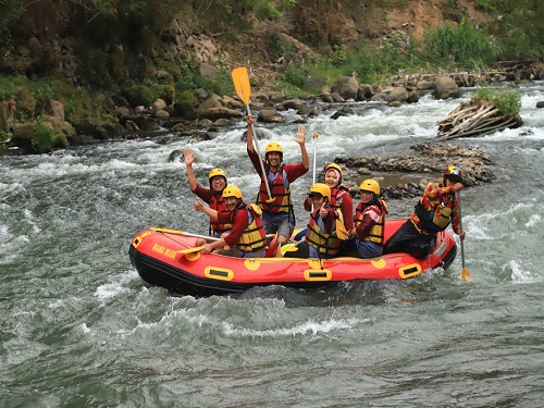 Rafting Sungai Elo Ini Cocok Kamu Yang Masih Pemula. Sudah Datangi?