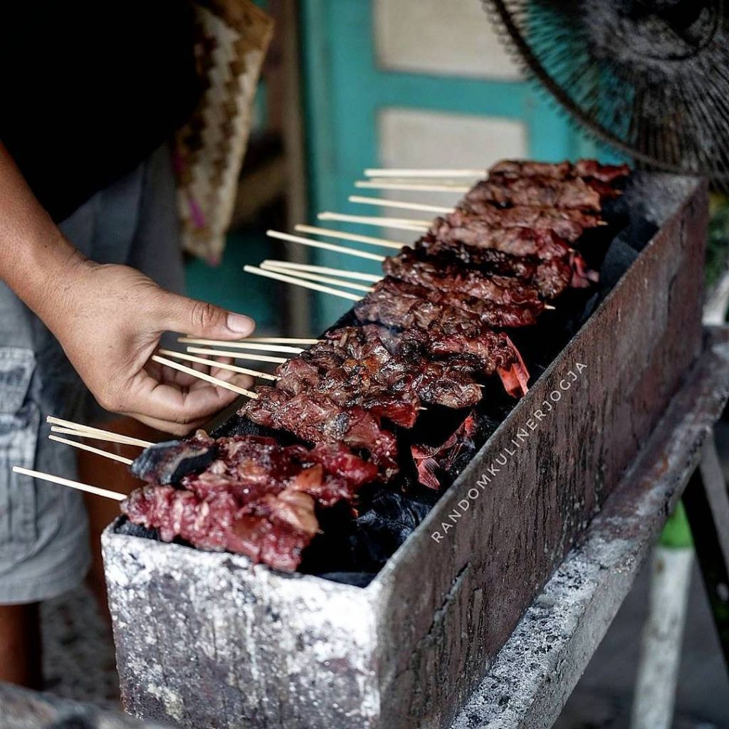 sate jaran tugu wisata