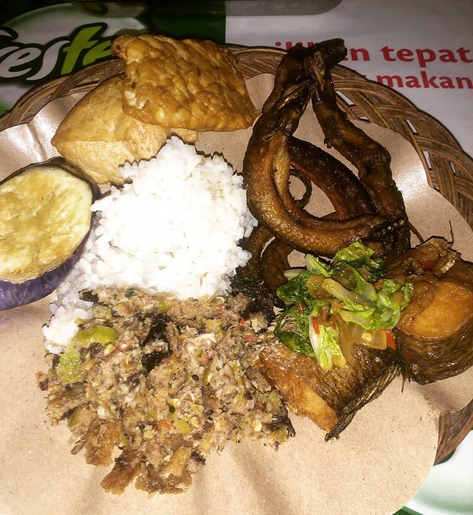 Sambel Belut Pak Sabar Tugu Wisata