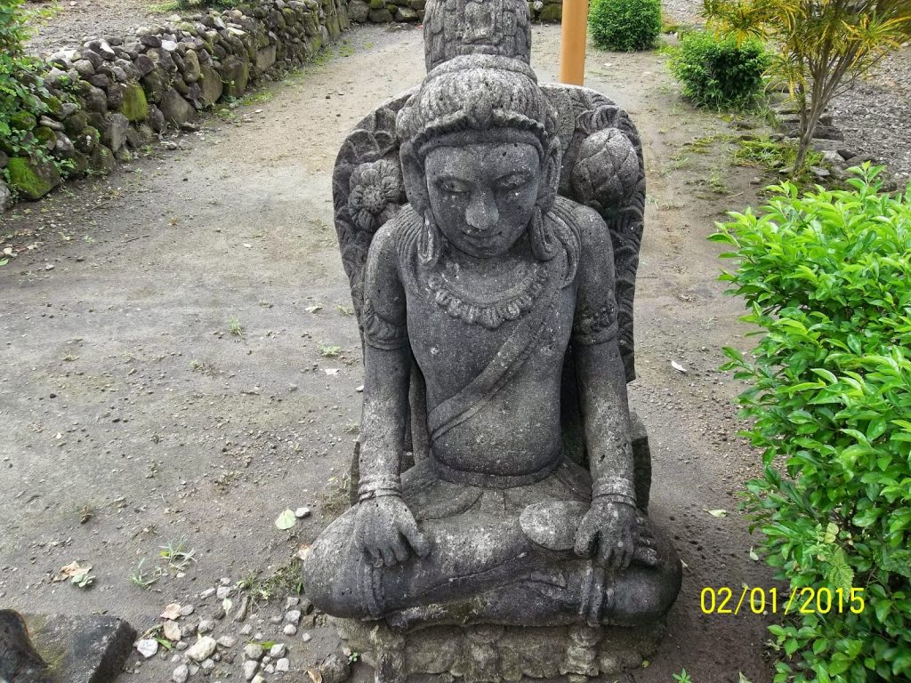 candi risan semin tugu wisata