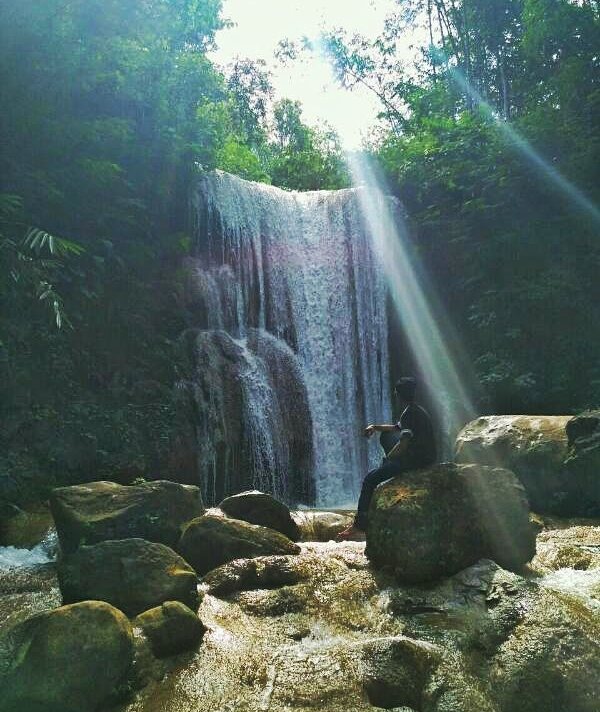 air terjun kulon progo tugu wisata