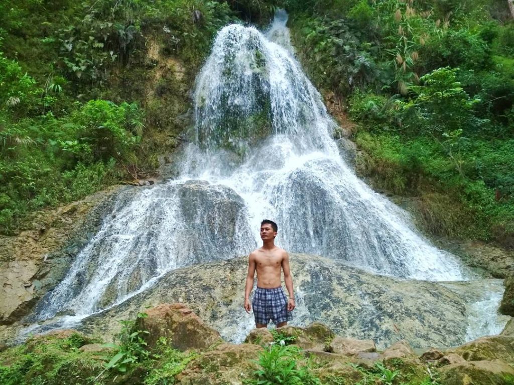 curug kalimiri tugu wisata