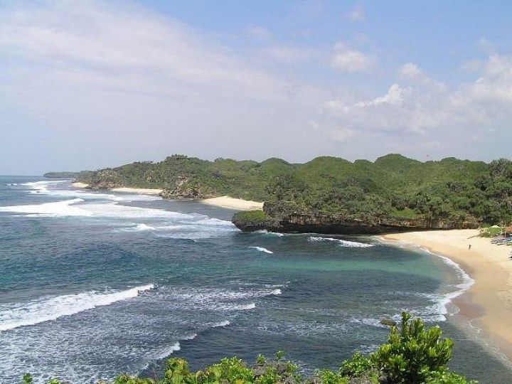 pantai songlibeg tugu wisata