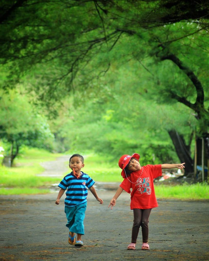 pantai kuwaru wisata anak di jogja