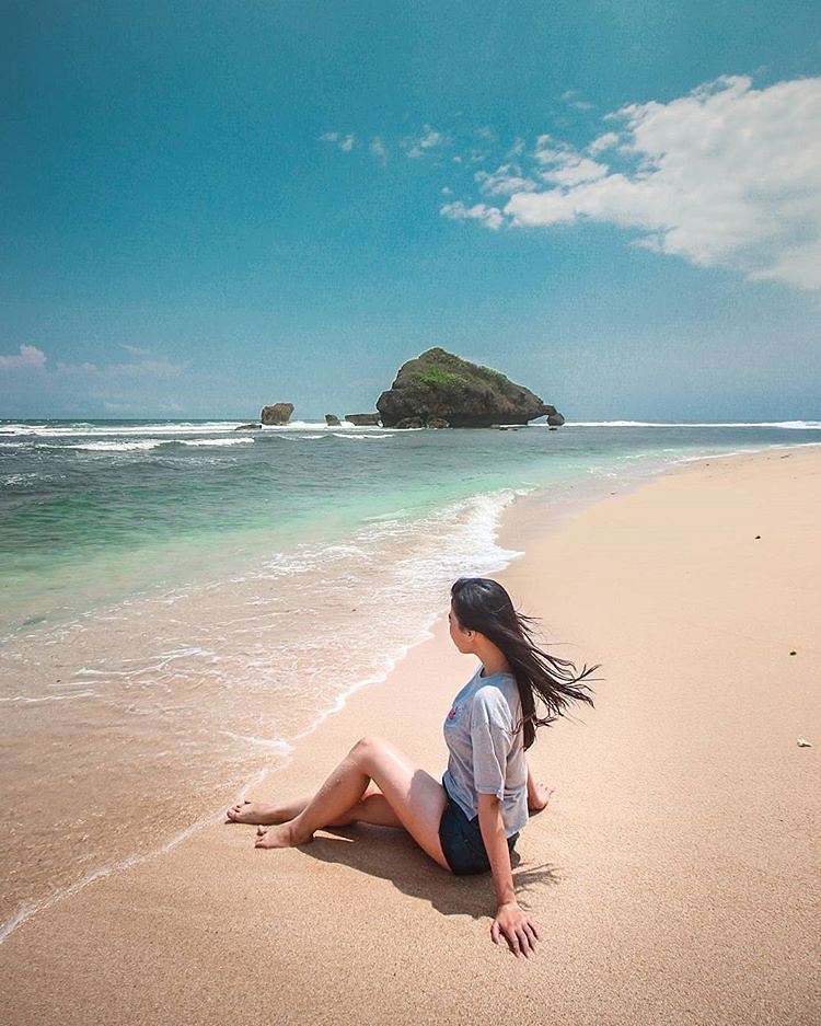 pantai ngandong gunungkidul