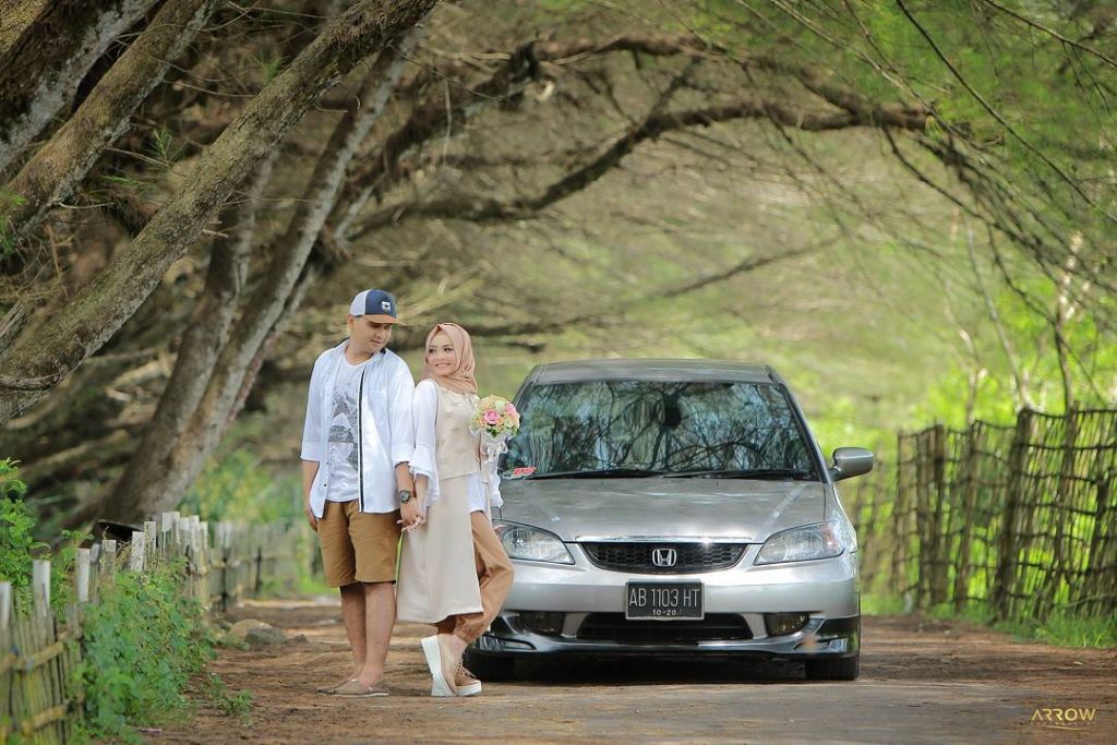 spot prewedding jogja outdoor pantai goa cemara