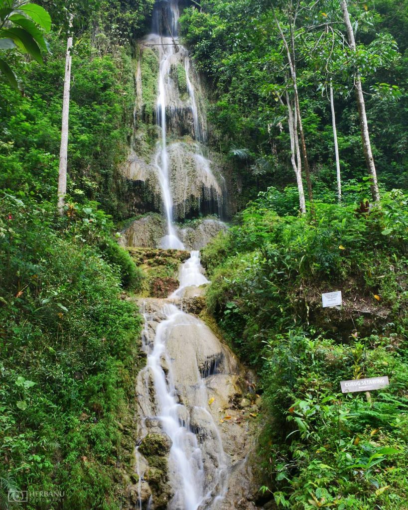 curug setawing tugu wisata