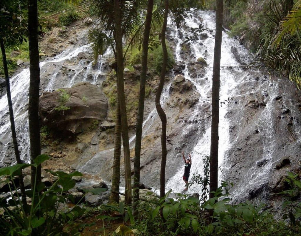 curug glimpang tugu wisata