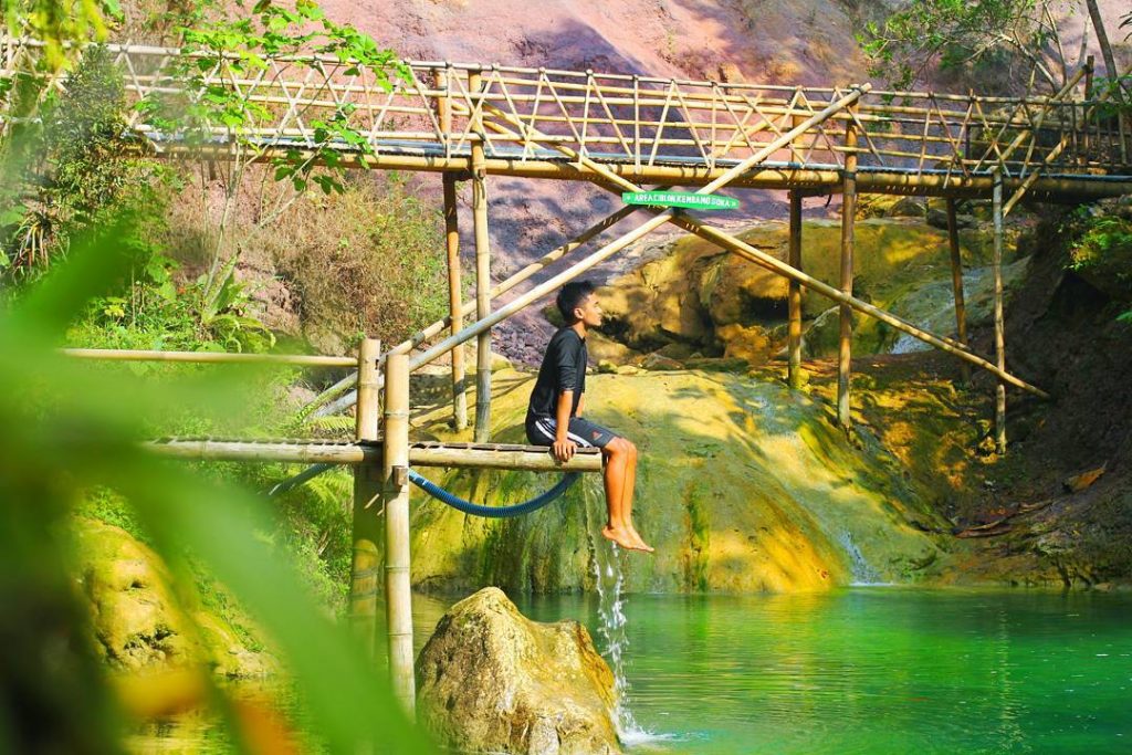 air terjun kembang soka