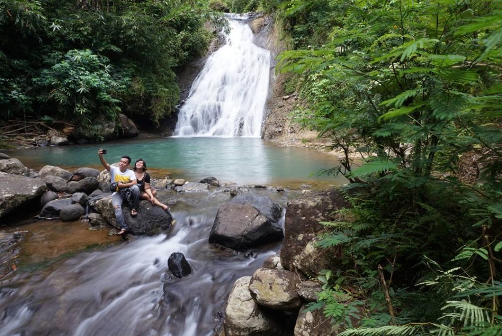 curug glimpang tugu wisata