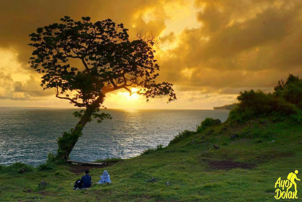 Pantai Paling Eksotis di Jogja ~ Pantai Kesirat