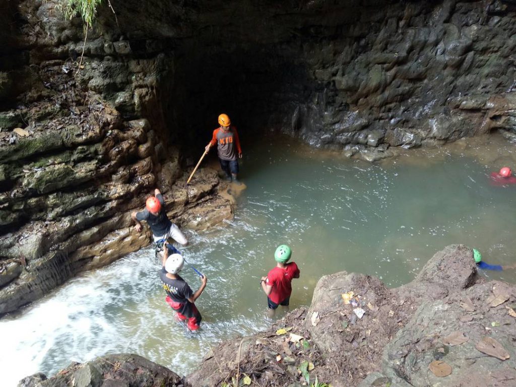 tempat wisata gunungkidul ~ Kali Suci